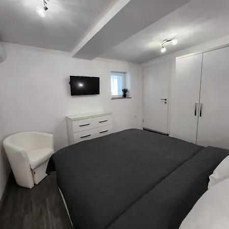 Guest house Panoramna - Guest 4*